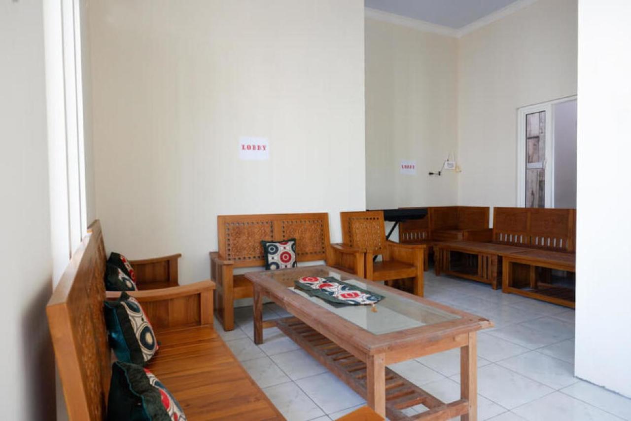 RedDoorz @ Jalan Raya Kaliwungu Selatan Kendal Hotel Luaran gambar