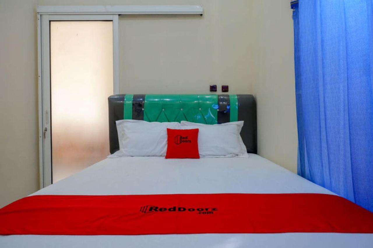 RedDoorz @ Jalan Raya Kaliwungu Selatan Kendal Hotel Luaran gambar